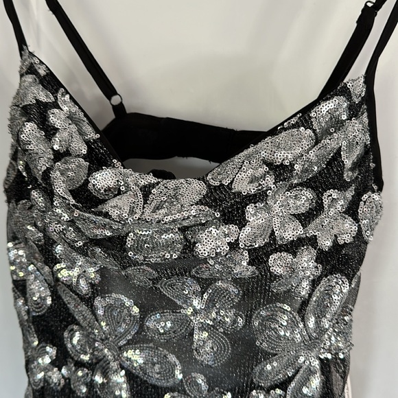 NWT For Love & Lemons Silver Colette Sequin Floral Fringe Mini Dress Size Small - Picture 5 of 12